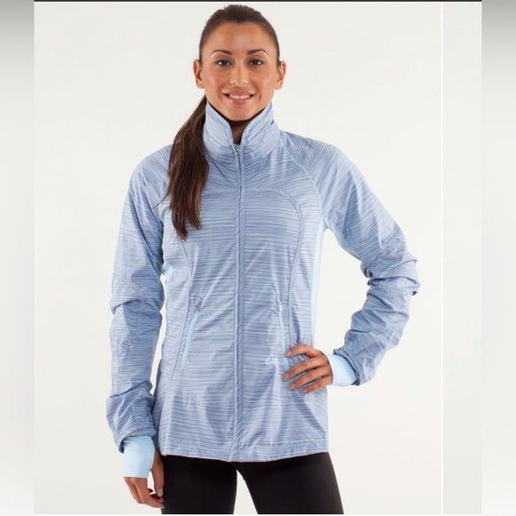 lululemon athletica Jackets & Blazers - LULULEMON Run: Make a Break Jacket 6 water repellant caspian blue stripe VGUC